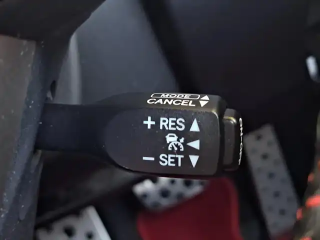 レクサス ＲＸ 450h Fスポーツ 大阪府 2020(令2)年 8.9万km ホワイトノーヴァガラスフレーク /禁煙車//ワンオーナー//サンルーフ//ヘッドアップディスプレイ//ステアリングヒーター//衝突被害軽減ブレーキ//純正HDDナビ//Bluetooth/CD/DVD/USB//AppleCarPlay/AndoroidAuto//全方位カメラ/フルセグテレビ//後席モニター【SumaMoni.Aj】//アダクティブクルーズコントロール//全席パワーシート/赤革レザーシート//全席シートヒーター/前席エアシート//電動リアゲート//ドアエッジプロテクター//社外ラゲージマット//ブラインドスポットモニター//ETC2.0