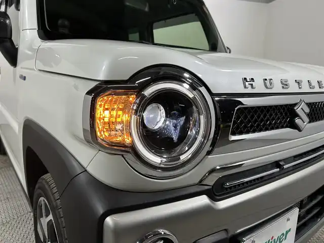 スズキ ハスラー Jスタイル ターボ 大阪府 2022(令4)年 3.3万km ピュアホワイトパール/ガンメタリック2トーン ターボ車/純正メーカーOPナビ/CD/DVD/Bluetoot/フルセグTV/全方位カメラ/レーダークルーズコントロール/コーナーセンサーR/衝突軽減システム/レーンアシスト/D/N席シートヒーター/LEDヘッドライト/フォグランプ/オートハイビーム/オートライト/プッシュスタート/スマートキー/スペアキー×1/ETC