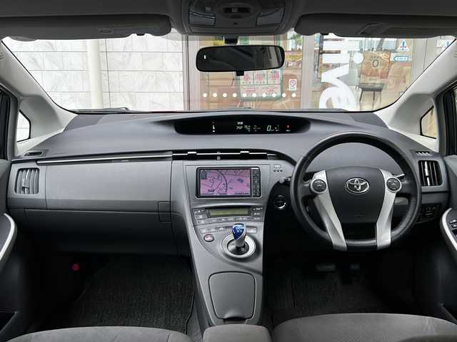 トヨタ プリウス S ツーリングセレクション 埼玉県 2011(平23)年 16.1万km レッドマイカメタリック 純正ナビ/ＦＭ／ＡＭ／ＤＶＤ／ＣＤ／ＢＴ/バックカメラ/純正フロアマット/オートライト/保証書/取扱説明書