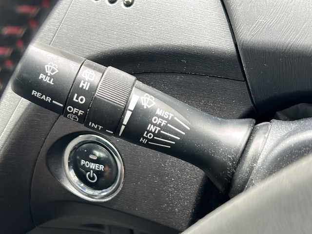 トヨタ プリウス S ツーリングセレクション 埼玉県 2011(平23)年 16.1万km レッドマイカメタリック 純正ナビ/ＦＭ／ＡＭ／ＤＶＤ／ＣＤ／ＢＴ/バックカメラ/純正フロアマット/オートライト/保証書/取扱説明書