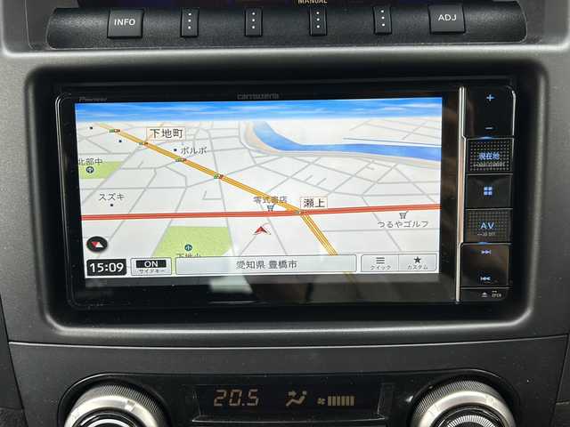 三菱 パジェロ ロング エクシード 愛知県 2010(平22)年 19.1万km ディープブラックマイカ 登録時走行距離190953km/社外７インチSDナビ/（Bluetooth/フルセグTV/DVD/AM/FM)/バックカメラ/前後コーナーセンサー/クルコン/ASC/ルーフレール/サンルーフ/オートライト/HIDライト/後席サイドカーテン/前席シートヒーター/サイドステップ/フォグランプ/ETC/純正フロアマット/純正ドアバイザー/リモコンキー/（スペアキー×１）/取説/保証書