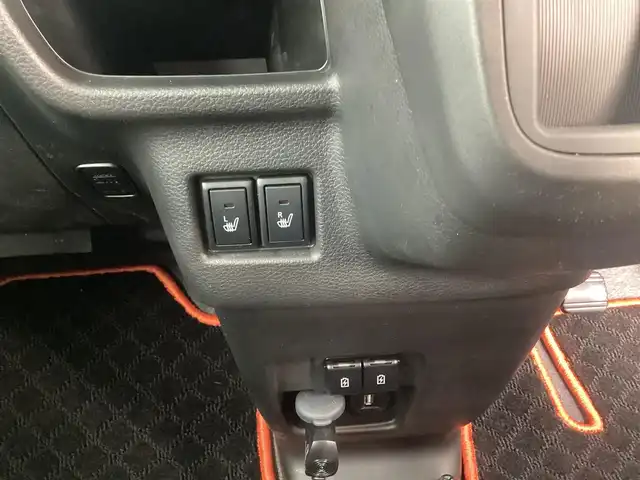 スズキ スペーシア ギア HYBRID XZターボ 京都府 2022(令4)年 0.8万km デニムブルー ガンメタリック 2トーン  ワンオーナー/ 登録時走行距離　7183キロ/ コネクトナビ　フルセグ/ 全方位カメラ/ CDデッキ/ BTオーディオ/ USBポート2ケ/ ヘッドアップディスプレイ/ 前席シートヒーター/ ビルトインETC/ ルーフレール/ 両側パワースライドドア/ 社外ミラー型ドラレコ　リアカメラあり/ ルーフレール/ 純正14インチアルミ/ 保証書　取説　スペアキーあり