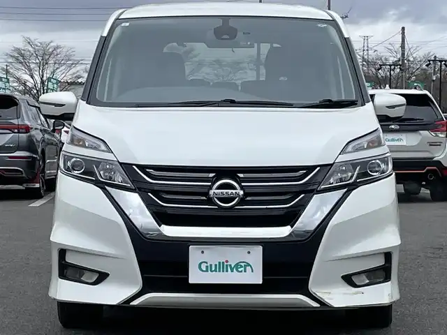 日産 セレナ ハイウェイスター 道央・札幌 2017(平29)年 11.4万km ブリリアントホワイトパール ４WD/ワンオーナー/純正ディーラーOPナビ/CD/DVD/BT/フルセグ/横滑り防止装置/クルーズコントロール/バックカメラ/ビルトインETC/ドライブレコーダー/アイドリングストップ/ECOMODE/両側パワースライドドア/革巻きステアリング/ステアリングリモコン/プッシュスタート/スマートキー/LEDヘッドライト/オートライト/フォグランプ/電動格納ミラー/ウィンカーミラー/純正フロアマット/ドアバイザー