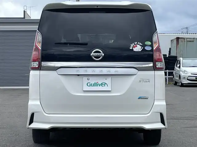 日産 セレナ ハイウェイスター 道央・札幌 2017(平29)年 11.4万km ブリリアントホワイトパール ４WD/ワンオーナー/純正ディーラーOPナビ/CD/DVD/BT/フルセグ/横滑り防止装置/クルーズコントロール/バックカメラ/ビルトインETC/ドライブレコーダー/アイドリングストップ/ECOMODE/両側パワースライドドア/革巻きステアリング/ステアリングリモコン/プッシュスタート/スマートキー/LEDヘッドライト/オートライト/フォグランプ/電動格納ミラー/ウィンカーミラー/純正フロアマット/ドアバイザー