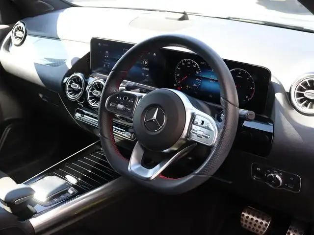 メルセデス・ベンツ ＧＬＡ２００ｄ 4マチック AMGライン 長野県 2020(令2)年 9.9万km イリジウムシルバー 当店買取車両 /ヘッドライトプロテクションフィルム /パノラミックスライディングルーフ/アンビエントライト /レーダーセーフティパッケージ　/全方位カメラ /パワーシート/シートヒーター /ドラレコ　/2.0ETC /ナビ /TV /PBドア