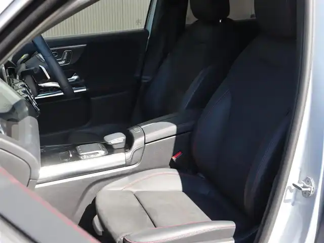 メルセデス・ベンツ ＧＬＡ２００ｄ 4マチック AMGライン 長野県 2020(令2)年 9.9万km イリジウムシルバー 当店買取車両 /ヘッドライトプロテクションフィルム /パノラミックスライディングルーフ/アンビエントライト /レーダーセーフティパッケージ　/全方位カメラ /パワーシート/シートヒーター /ドラレコ　/2.0ETC /ナビ /TV /PBドア