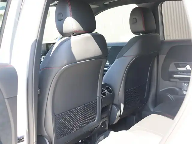 メルセデス・ベンツ ＧＬＡ２００ｄ 4マチック AMGライン 長野県 2020(令2)年 9.9万km イリジウムシルバー 当店買取車両 /ヘッドライトプロテクションフィルム /パノラミックスライディングルーフ/アンビエントライト /レーダーセーフティパッケージ　/全方位カメラ /パワーシート/シートヒーター /ドラレコ　/2.0ETC /ナビ /TV /PBドア