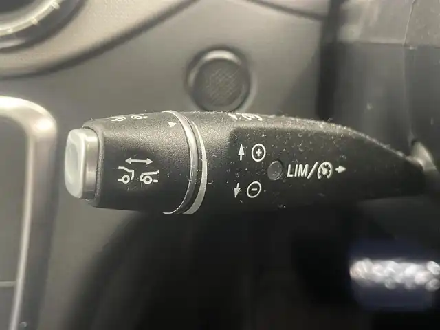 メルセデス・ベンツ ＣＬＡ２２０ 4MATIC 岡山県 2018(平30)年 3.2万km コスモスブラック レーダーセーフティパッケージ/プレミアムパッケージ/純正ナビ/バックカメラ/ESP/オートワイパー/オートライト/アクティブブレーキアシスト/アテンションアシスト/ブラインドスポット/レーンキープアシスト/アイドリングストップ/PRE　SAFE/harman kardonオーディオシステム/シートヒーター/パノラミックスライディングルーフ/アンビエントライト/ETC