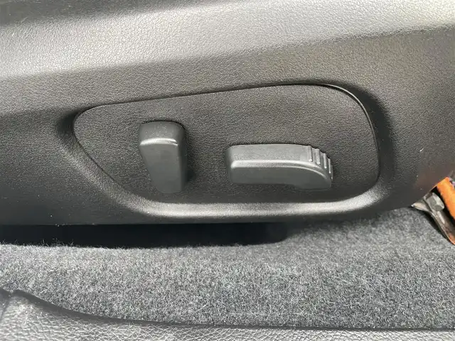 スバル インプレッサ ＸＶ 2．0i－L アイサイト 富山県 2016(平28)年 9万km クリスタルホワイトP ７インチナビ／/フルセグＴＶ／/Ｂｌｕｅｔｏｏｔｈ／/ＤＶＤ再生／/Ｂカメラ／/ビルトインＥＴＣ／/スマートキー／/前席パワーシート／/ＨＩＤオートライト／/フォグライト／/ＳＴｉリアスポイラー／/プッシュスタートエンジン