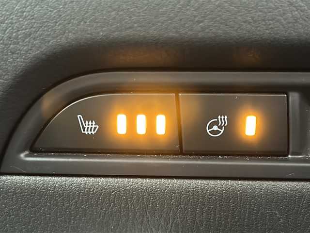 マツダ ＣＸ－５ XD Lパッケージ 宮城県 2018(平30)年 6.8万km ソウルレッドクリスタルM 禁煙車/i-ACTIVESENSE/・トラクションコントロールシステム/・アイ・ストップ/・マツダ・レーダー・クルーズ・コントロール/・レーンキープ・アシスト・システム/・スマートブレーキサポート/ヘッドアップディスプレイ/ブラインドスポットモニター/オートハイビーム/アダプティブ・LED・ヘッドライト/電動リアゲート/マツダメーカーナビ/・BT/AM/FM/CD/DVD/USB/AUX/フルセグTV/バックカメラ/ビルトインETC/ドライブレコーダー（F/R）/電動パーキングブレーキ/オートホールド/全席シートヒーター/前席パワーシート/合皮シート/ステアリングヒーター/革巻きステアリング/ステアリングスイッチ/プッシュスタート/スマートキー/LEDヘッドライト/LEDフォグランプ/純正19インチアルミホイール/純正フロアマット/コーナーセンサー