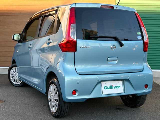 日産 デイズ J 静岡県 2019(平31)年 0.8万km アイスブルー 社外オーディオ/（CD/AM/FM）/コーナーセンサー（前後）/リモコンキー/純正フロアマット/純正ドアバイザー/保証書/取扱説明書