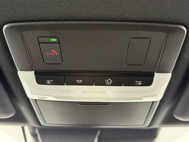 三菱 アウトランダー ＰＨＥＶ P 愛知県 2022(令4)年 1.4万km ホワイトダイヤモンド 純正ナビ/Bluetooth接続/フルセグTV/USB/AM/FM/マルチアラウンド/BOSEプレミアムサウンド/ETC2.0/ドライブレコーダー/ブラインドスポットモニター/ステアリングヒーター/電動パワーシート/シートヒーター/オートホールド/電動パーキングブレーキ/メモリーシート/電動格納式ドアミラー/ルーフレール/パドルシフト/ステアリングスイッチ/3列シート/レザーシート/電動リアゲート/AC150W/純正20インチアルミホイール/フロアマット/オートライト/LEDヘッドライト/スマートキー/プッシュスタート