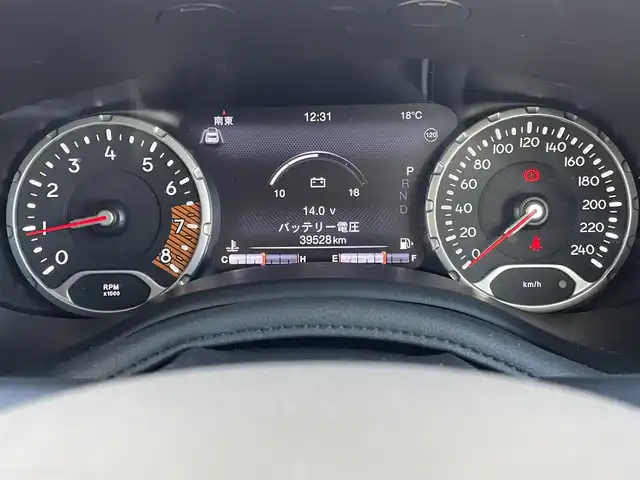 クライスラー・ジープ ジープ レネゲード リミテッド 東京都 2021(令3)年 4万km 赤 純正ナビ/バックカメラ/Bluetooth/ブラインドスポットモニター/ルーフレール/ビルトインETC2.0/ドライブレコーダー/LEDヘッドライト/プッシュスタート/インテリキー/アダプティブクルーズコントロール/ブラックレザーシート