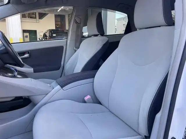 トヨタ プリウス S　LEDエディション 千葉県 2010(平22)年 10.4万km ホワイトパールクリスタルシャイン 純正HDDナビ（フルセグ/BT/DVD)/ETC/バックカメラ/LEDヘッドライト