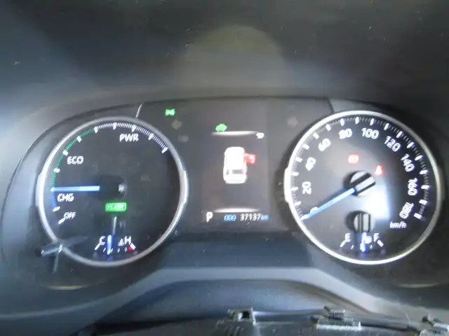 トヨタ ＲＡＶ４ ハイブリットX 千葉県 2020(令2)年 3.8万km センシュアルレッドマイカ ワンオーナー/4WD/純正SDナビ、フルセグTV/バックカメラ/純正オーディオ【DVD/CD/BT/SD】/LEDヘッドライト/Toyota Safety Sense/レーダークルーズコントロール/レーンキープアシスト/AC100V/TRDドアハンドルプロテクター/純正前方ドライブレコーダー/ビルトインETC/スペアキー/取扱説明書/ナビ取扱説明書/新車時保証書/トヨタ整備記録簿(R3/R4/R5/R6)