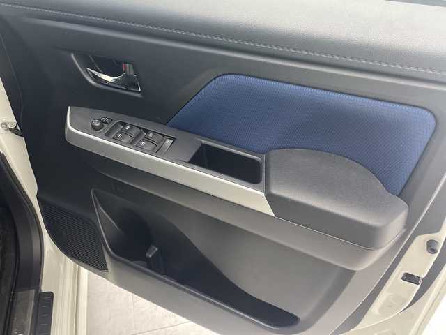 ダイハツ トール カスタムG リミテッドⅡ SAⅢ 沖縄県 2020(令2)年 7.9万km パールホワイトⅢ 純正９型ナビ　【NMZL-W70D】/　(フルセグＴＶ　Ｂｌｕｅｔｏｏｔｈ　DVD　CD)　/全方位カメラ　/ドライブレコーダー　/両側パワースライドドア　/ＬＥＤヘッドライト　/クルーズコントロール　/プッシュスタート　/スマートキー　/スペアキー　/ＥＴＣ/衝突軽減ブレーキ