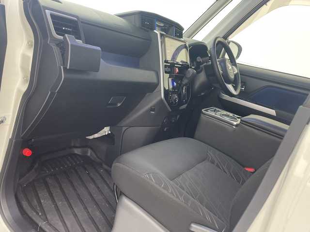 ダイハツ トール カスタムG リミテッドⅡ SAⅢ 沖縄県 2020(令2)年 7.9万km パールホワイトⅢ 純正９型ナビ　【NMZL-W70D】/　(フルセグＴＶ　Ｂｌｕｅｔｏｏｔｈ　DVD　CD)　/全方位カメラ　/ドライブレコーダー　/両側パワースライドドア　/ＬＥＤヘッドライト　/クルーズコントロール　/プッシュスタート　/スマートキー　/スペアキー　/ＥＴＣ/衝突軽減ブレーキ