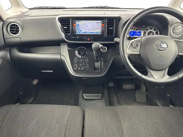 日産 デイズ ルークス ハイウェイスターターボ 千葉県 2014(平26)年 7.6万km アゼリアピンク 純正7インチSDナビ/CD DVD BT フルセグ/全方位カメラ/両側パワースライドドア/HIDオートライト/リヤシーリングファン/横滑り防止装置/後席サンシェード/ドアバイザー/プッシュスタート/スマートキー/ETC