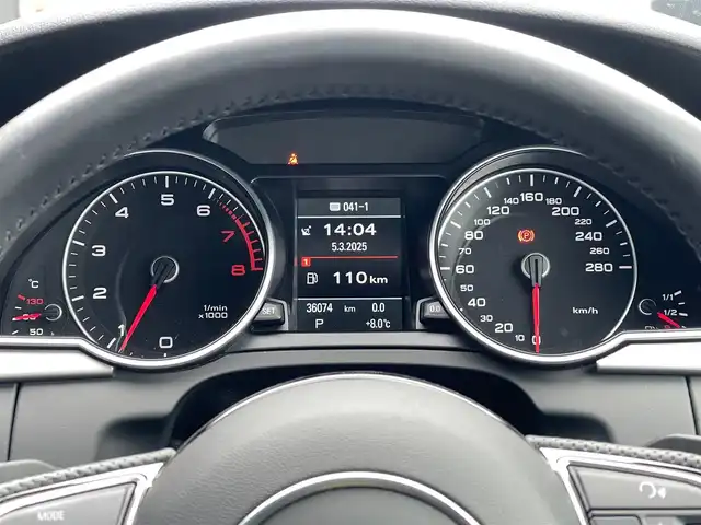 アウディ Ａ５ SB 2．0 TFSI クワトロ 山梨県 2014(平26)年 3.7万km グレイシアホワイトメタリック Sラインパッケージ/黒革シート/前席シートヒーター/前席パワーシート/純正HDDナビ/バックカメラ/フルセグ/純正HIDヘッドライト/ETC/ヒーテッドミラー/オートホールド