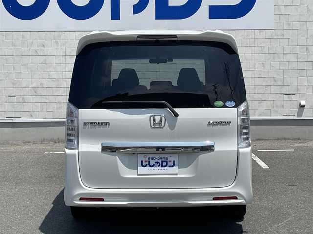 ホンダ ステップワゴン スパーダ Z インターナビセレ 佐賀県 2012(平24)年 9.1万km ホワイトオーキッドパール (株)IDOMが運営する【じしゃロン佐賀店】の自社ローン専用車両になります。こちらは現金またはオートローンご利用時の価格です。自社ローンご希望の方は別途その旨お申付け下さい/・両側電動スライドドア　/・純正ＨＤＤナビ/ＴＶ/ＤＶＤ/ＣＤ　/・バックカメラ　/・ＥＴＣ