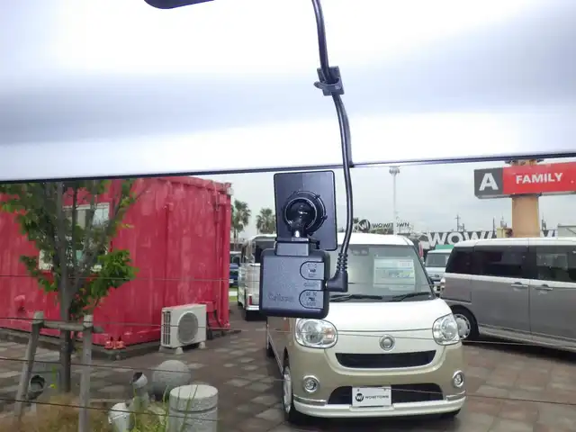 日産 デイズ ルークス HWS X Vセレクション 千葉県 2019(平31)年 3.8万km ホワイトパール エマージェンシーブレーキ/両側パワースライドドア/純正SDナビ/地デジTV/【BD/DVD/CD再生機能　Bluetooth接続】/アラウンドビューモニター/ドライブレコーダー（前後撮影）/革巻きステアリング/ステアリングスイッチ/ETC/LEDヘッドライト/フォグライト/ウインカーミラー/コーナーセンサー/純正15インチアルミホイル/インテリジェントキー