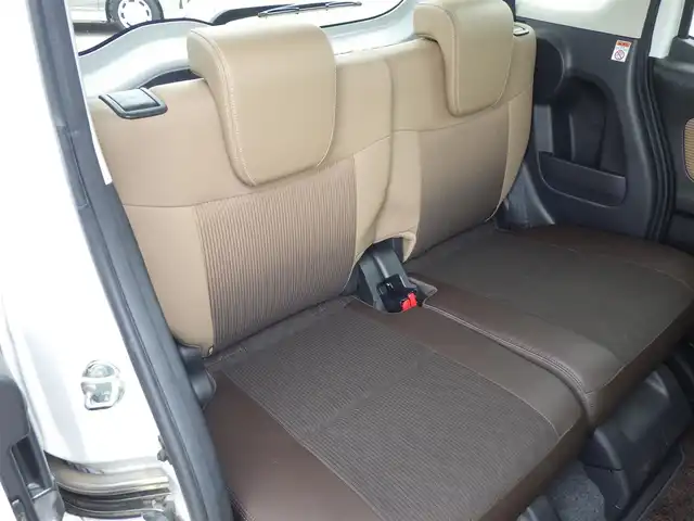 日産 デイズ ルークス HWS X Vセレクション 千葉県 2019(平31)年 3.8万km ホワイトパール エマージェンシーブレーキ/両側パワースライドドア/純正SDナビ/地デジTV/【BD/DVD/CD再生機能　Bluetooth接続】/アラウンドビューモニター/ドライブレコーダー（前後撮影）/革巻きステアリング/ステアリングスイッチ/ETC/LEDヘッドライト/フォグライト/ウインカーミラー/コーナーセンサー/純正15インチアルミホイル/インテリジェントキー