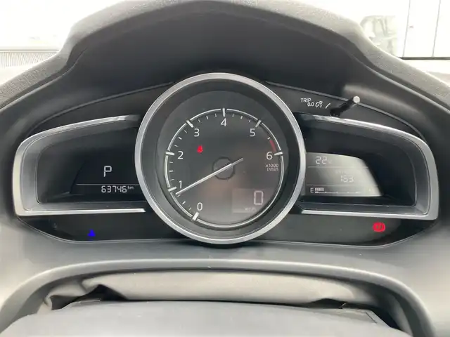 マツダ アクセラ スポーツ 15XD Lパッケージ 鳥取県 2016(平28)年 6.4万km チタニウムフラッシュマイカ ディーゼルターボ/純正メーカーナビ/フルセグ/CD/DVD/BT/BOSEサウンドシステム/バックカメラ・ETC/衝突軽減ブレーキ/レーダークルーズコントロール/レーンキープアシスト/クリアランスソナー/レーダークルーズコントロール/白レザーシート/メモリ付きパワーシート/前席シートヒーター/ステアリングヒーター/LEDヘットライト/純正18インチアルミホイール/パドルシフト/プッシュエンジンスタート/スマートキー×２