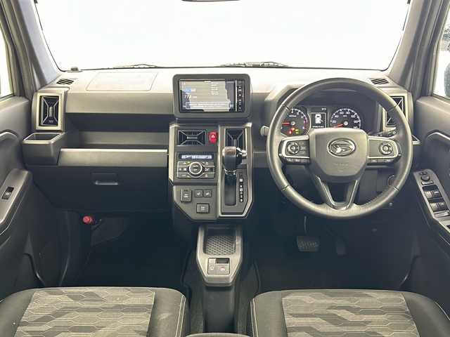 ダイハツ タフト G ターボ クロムベンチャー 福島県 2021(令3)年 2.6万km ブラックマイカメタリック パイオニアナビ/型番:AVIC-RW511/【Bluetooth/AM/FM/フルセグTV】/衝突軽減システム/・クリアランスソナー/・車線逸脱警報/・レーダークルーズコントロール/バックカメラ/ETC/前後ドライブレコーダー（DRV-MR450DC）/フロアマット/USB入力端子×2/オートライト/・オートハイビーム/LEDヘッドライト/フォグランプ/前席シートヒーター/スマートキー/・プッシュスタート/・スペアキー/スカイフィールトップ/ルーフレール