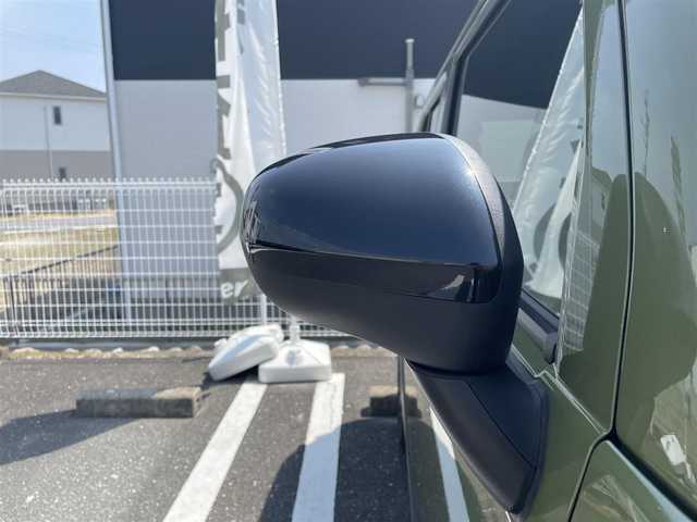 ダイハツ タフト G ターボ ダーククロムベンチャー 三重県 2023(令5)年 2.4万km フォレストカーキメタリック 登録時走行距離　23131ｋｍ/社外ディスプレイオーディオ/（FM/AM/TV/フルセグ/Bluetooth）/ドライブレコーダー（前）/シートヒーター（前席）/AUTOエアコン/ステアリングスイッチ/レーダークルコン/ブレーキホールド/アイドリングストップ/追突軽減システム/レーンキープアシスト/横滑り防止装置/コーナーセンサー/ABS/AUTOライト/電格ミラー/プッシュスタート/ドアバイザー