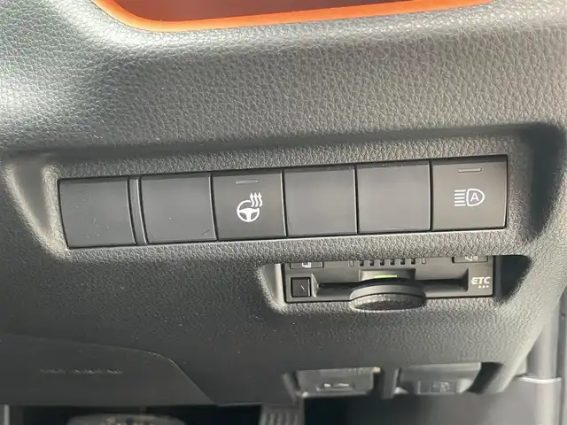 トヨタ ＲＡＶ４ アドベンチャー 愛知県 2020(令2)年 3.7万km Ｌグリーン ワンオーナー　/純正ＳＤナビ　/フルセグ　/バックカメラ　/ステアリングヒーター　/ベンチレーション　/シートヒーター　/バックカメラ　/ＩＣＳ　/ＬＤＡ　/ＡＨＢ　/レーダークルーズ　/Ｂｌｕｅｔｏｏｔｈ　/パワーシート