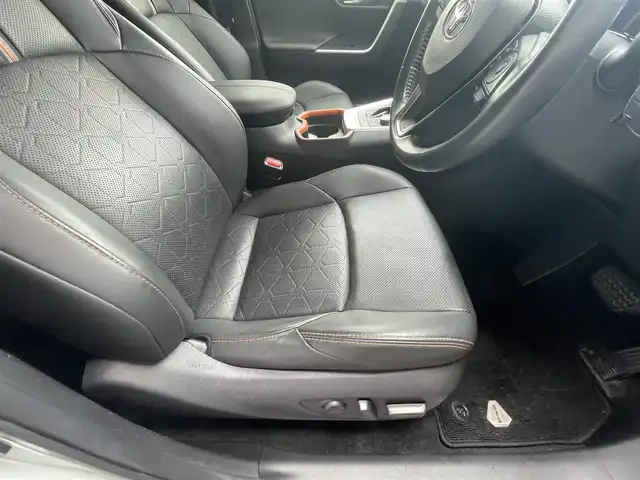 トヨタ ＲＡＶ４ アドベンチャー 愛知県 2020(令2)年 3.7万km Ｌグリーン ワンオーナー　/純正ＳＤナビ　/フルセグ　/バックカメラ　/ステアリングヒーター　/ベンチレーション　/シートヒーター　/バックカメラ　/ＩＣＳ　/ＬＤＡ　/ＡＨＢ　/レーダークルーズ　/Ｂｌｕｅｔｏｏｔｈ　/パワーシート