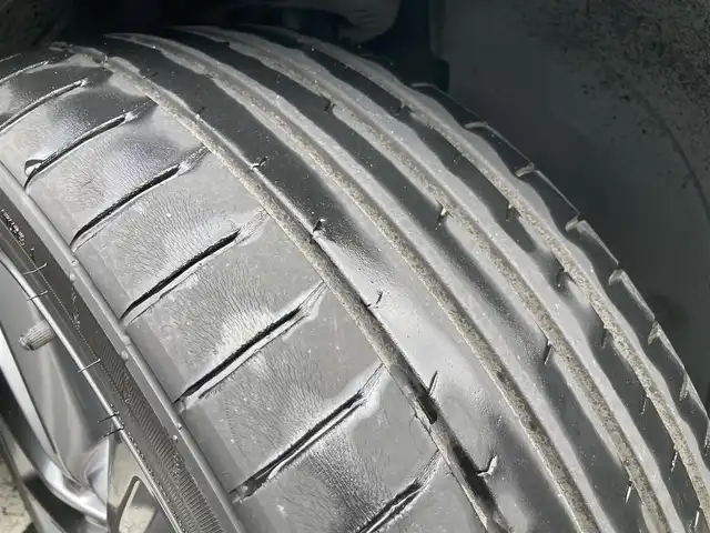 マツダ マツダ３ファストバック 15S ツーリング 静岡県 2020(令2)年 3.3万km ポリメタルグレーM i-ACTIVSENSE/純正SDナビ/　AM FM CD DVD Bluetooth USB HDMI/フルセグTV/ビルトインETC/LEDオートヘッドランプ/レーダークルーズコントロール/ヘッドアップディスプレイ/純正18インチアルミホイール/スマートキー2本/前後方クリアランスソナー/ワンオーナー/アラウンドビューモニター/前後方ドライブレコーダー