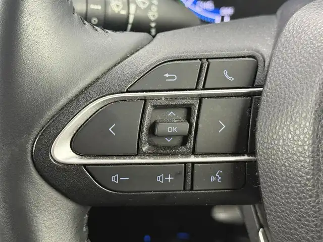トヨタ ノア ハイブリッド S－Z 愛知県 2022(令4)年 2.9万km ブラック ワンオーナー/モデリスタ/　（フロント・ステップ・リア）/寒冷地仕様/純正フリップダウン/快適便利パッケージ/　・ハンズフリーデュアルパワースライドドア/　・パワーバックドア/　・ナノイーX/　・ステアリングヒーター/　・キャプテンシート（シートヒーター付き）/エレクトロシフトマチック/純正ディスプレイオーディオナビ/（Bluetooth/フルセグTV/CD/DVD/AM/FM）/全方位カメラ/4WD/3列シート/トヨタセーフティー/ETC2.0/ドライブレコーダー/シートヒーター（前席、2列目）/ステアリングヒーター/純正フロアマット/ハーフレザー/純正LEDライト/オートライト/プッシュスタート/ドアバイザー/電子パーキング/オートホールド