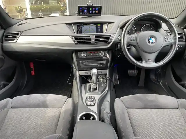 ＢＭＷ Ｘ１ 福岡県 2013(平25)年 8.6万km 黒 ｃａｒｐｌａｙ/ドラレコ型Ｂカメラ/コンフォートＰＫＧ/ＥＴＣ/Ｂｌｕｅｔｏｏｔｈ/ＤＶＲ/純正ナビ／ＣＤ／ＤＶＤ/禁煙車