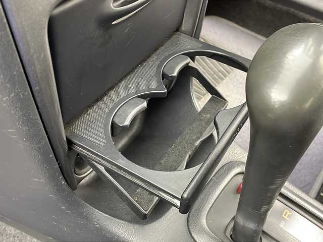 トヨタ カローラ GT 大阪府 1998(平10)年 17.3万km シルバーM CDユニット(MITSUBISHI/CDH77)/純正リアスポイラー/AAC/シガーライター/ハロゲンヘッドライト