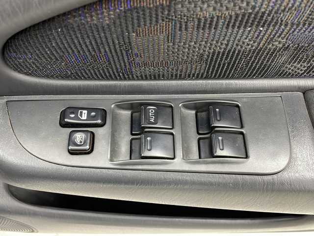 トヨタ カローラ GT 大阪府 1998(平10)年 17.3万km シルバーM CDユニット(MITSUBISHI/CDH77)/純正リアスポイラー/AAC/シガーライター/ハロゲンヘッドライト