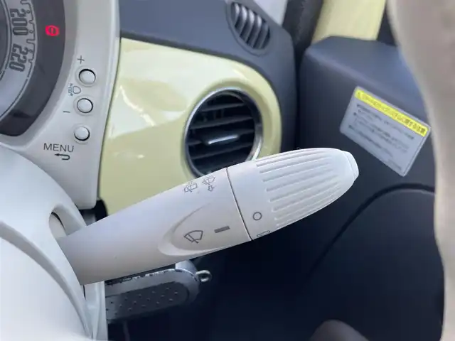 フィアット ５００ ジャッロ ヴァニリア 福島県 2015(平27)年 8.8万km バニライエロー 70台限定車/社外メモリーナビ/CD/SD/BT/フルセグTV/社外14AW(純正15AW＋夏タイヤ積込)/茶/ベージュ革シート/ステアリングリモコン(音量のみ)/フォグライト/フロアマット/キーレス/ETC