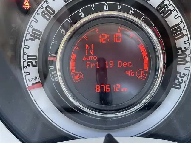 フィアット ５００ ジャッロ ヴァニリア 福島県 2015(平27)年 8.8万km バニライエロー 70台限定車/社外メモリーナビ/CD/SD/BT/フルセグTV/社外14AW(純正15AW＋夏タイヤ積込)/茶/ベージュ革シート/ステアリングリモコン(音量のみ)/フォグライト/フロアマット/キーレス/ETC