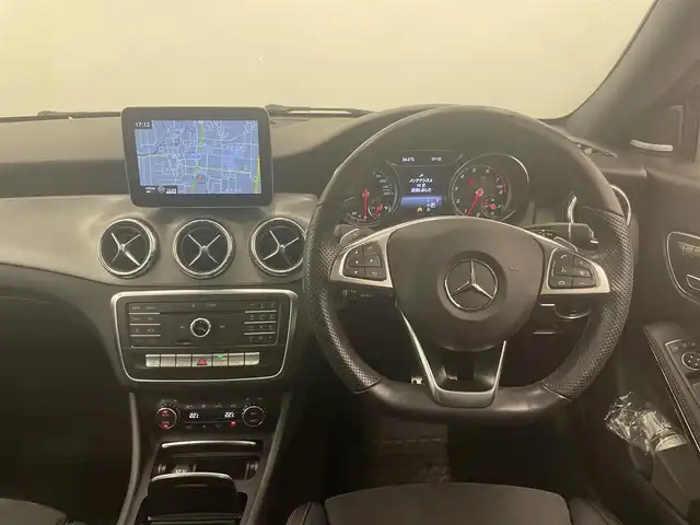メルセデス・ベンツ ＣＬＡ１８０ AMG スタイル 岡山県 2018(平30)年 2.3万km カバンサイトブルー 純正ナビ/ESP/アクティブブレーキアシスト/アテンションアシスト/ブラインドスポット/レーンキープアシスト/アイドリングストップ/オートライト/オートワイパー/パワーシート/シートヒーター/サンルーフ/バックカメラ/harman kardonステレオシステム/アンビエントライト/ETC/スペアキー