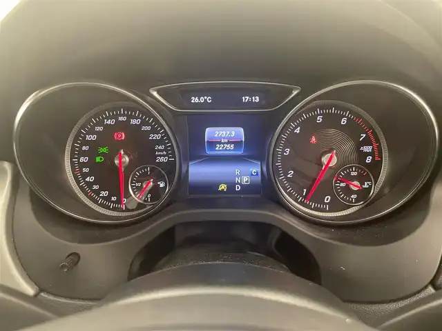 メルセデス・ベンツ ＣＬＡ１８０ AMG スタイル 岡山県 2018(平30)年 2.3万km カバンサイトブルー 純正ナビ/ESP/アクティブブレーキアシスト/アテンションアシスト/ブラインドスポット/レーンキープアシスト/アイドリングストップ/オートライト/オートワイパー/パワーシート/シートヒーター/サンルーフ/バックカメラ/harman kardonステレオシステム/アンビエントライト/ETC/スペアキー