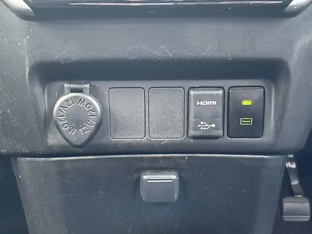 トヨタ ルーミー カスタムG 福岡県 2020(令2)年 2.1万km ブラックマイカメタリック/ファイアークォーツレッドメタリック ワンオーナー/純正ディーラーナビ（KSZT-Y68T）/Bluetooth対応/フルセグTV/AM/FM/9インチナビ/バックカメラ/フリップダウンモニター/両側パワースライドドア/ドライブレコーダー（前方）/ビルトインETC/クルーズコントロール/ドアバイザー/純正フロアマット/純正アルミホイール/プッシュスタート/保証書/取扱説明書/スペアキー/スマートキー