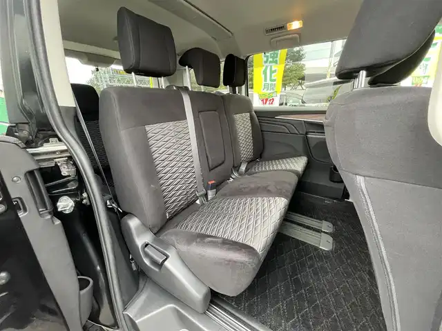 三菱 デリカＤ：５ P 千葉県 2019(令1)年 2.8万km ダイヤモンドブラックマイカ 純正10.1インチSDナビ【QY9000MB】/・CD/DVD/MSV/Bluetooth/フルセグ/全周囲カメラ/両後パワースライドドア/パワーバックドア/運転席パワーシート/前席シートヒーター/スマートキー/衝突軽減ブレーキ/レーンキープアシスト/ブラインドスポットモニター/オートマチックハイビーム/アダプティブクルーズコントロール/パドルシフト/純正18インチアルミホイール/純正LEDヘッドライト/フォグランプ/本革巻きステアリング/アイドリングストップ/ドアバイザー/サイド＆カーテンエアバッグ