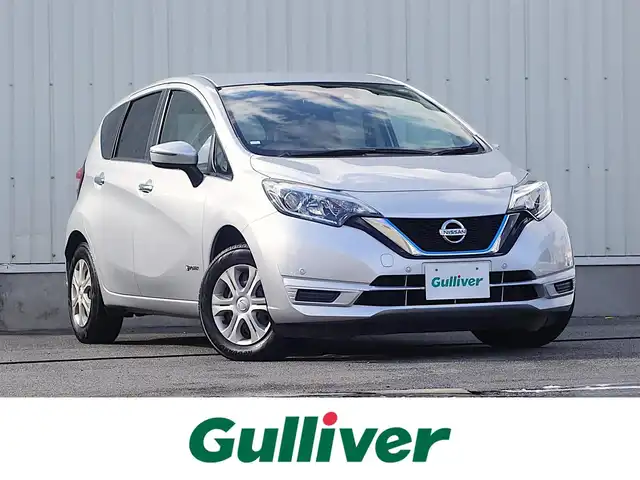 日産 ノート e－パワー B FOUR 山形県 2019(令1)年 8.5万km ブリリアントシルバー ４WD/衝突被害軽減システム/メモリナビ/　【CD BT AUX AM/FM】/バックカメラ/オートライト/アイドリングストップ/コーナーセンサー/電動格納ウィンカーミラー/フロアマット/スマートキー/ETC