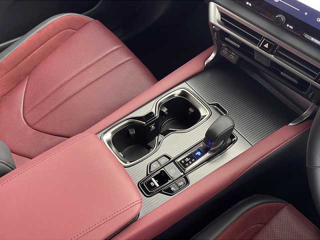 レクサス ＲＸ 350 Fスポーツ 愛知県 2025(令7)年 0.3万km グラファイトブラックガラスフレーク /ワンオーナー//サンルーフ　//オレンジキャリパー//デジタルインナーミラー　//純正21AW//純正ドライブレコーダー//メーカーナビ　//全方位カメラ//フルセグ/BT/USB/Miracast/AM/FM//ビルトインETC2.0　//パワーバックドア//アイドリングストップ　//nanoeX//LEDオートライト　//フォグ　//オートハイビーム//赤黒革 //パワーシート //シートヒーター //エアシート//革巻きステア　//ステアスイッチ　//ステアヒーター//パドルシフト　//DAC　//HUD　//パーキングアシスト//PCS/RSA/FCTA/RCTA//ACC/PDA/LCA/LDA/BSM/PKSB//フロアマット　//スマートキー　//プッシュスタート//保証書　//取説　//記録簿　//スペアキー