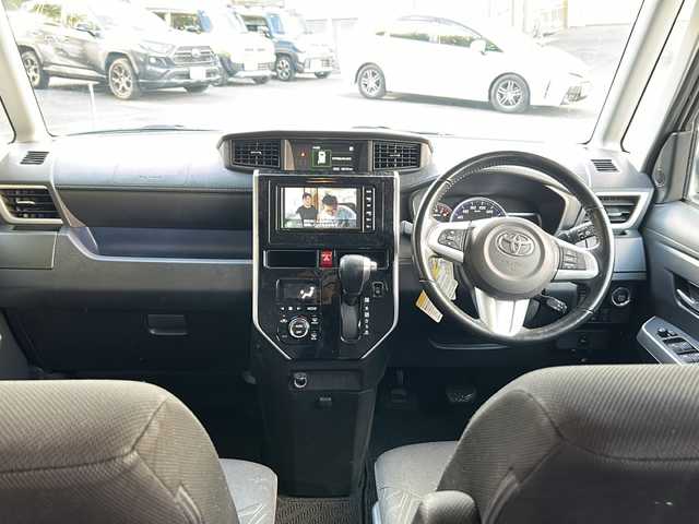 トヨタ ルーミー カスタムG 京都府 2019(令1)年 4.6万km パールホワイトⅢ ワンオーナー/純正SDナビ（NSZT-W68T）/・DVD/CD/BT/・フルセグテレビ/ETC/バックカメラ/スマートアシストIII/・衝突警報機能/・衝突回避支援ブレーキ/・誤発進抑制制限機能/・車線逸脱警報機能/・先行車発進お知らせ機能/・オートハイビーム/クルーズコントロール/革巻きステアリング/ステアリングスイッチ/両側パワースライドドア/前後コーナーセンサー/LEDヘッドライト/プッシュスタートボタン/スマートキー×2/純正14インチアルミホイール/純正フロアマット/取扱説明書/ナビ取扱説明書/保証書