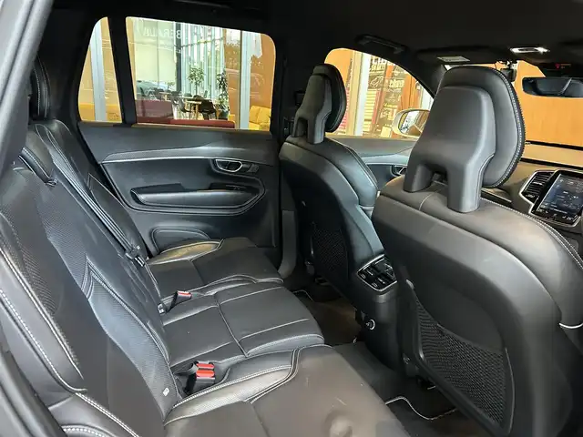 ボルボ ＸＣ９０ T6 AWD Rデザイン 宮城県 2016(平28)年 4.4万km オニキスブラックP ワンオーナー/ポールスターパフォーマンスパッケージ/アダプティブクルーズコントロール/レーンキープアシスト/BLIS/クロストラフィックアラート/純正ナビゲーションシステム/フルセグTV/サラウンドビューカメラ/ブラックレザーシート/シートヒーター/メモリ機能付きパワーシート/LEDヘッドライト/純正22インチAW/スマートキー/パワーバックドア/液晶メーターパネル/ETC車載器/ドライブレコーダー