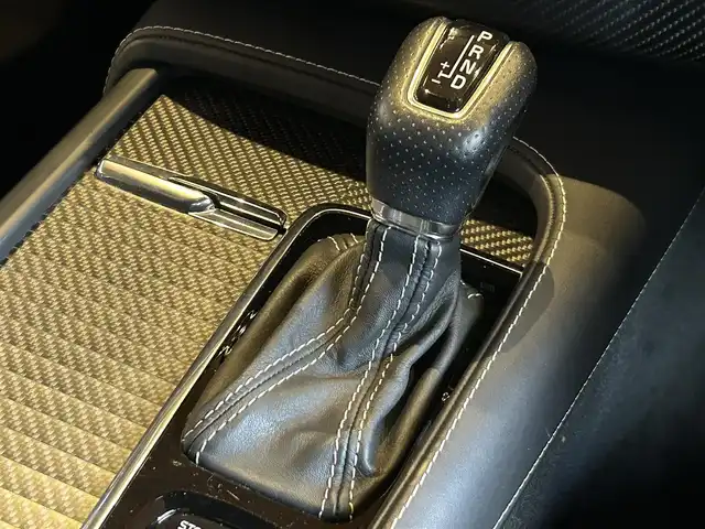 ボルボ ＸＣ９０ T6 AWD Rデザイン 宮城県 2016(平28)年 4.4万km オニキスブラックP ワンオーナー/ポールスターパフォーマンスパッケージ/アダプティブクルーズコントロール/レーンキープアシスト/BLIS/クロストラフィックアラート/純正ナビゲーションシステム/フルセグTV/サラウンドビューカメラ/ブラックレザーシート/シートヒーター/メモリ機能付きパワーシート/LEDヘッドライト/純正22インチAW/スマートキー/パワーバックドア/液晶メーターパネル/ETC車載器/ドライブレコーダー