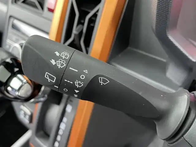 ダイハツ タフト G ターボ 大分県 2020(令2)年 5.6万km フォレストカーキメタリック 衝突被害軽減ブレーキ/純正ナビTV/（NMZK-W72D/CD/DVD/Bluetooth/フルセグTV)/純正バックカメラ/純正ドライブレコーダー/純正セキュリティアラーム/純正15インチアルミ/純正LEDオートライト/純正LEDフォグ/純正フロアマット/シートカバー/パノラマガラスルーフ/アダプティブクルーズコントロール/レーンキープアシスト/オートマチックハイビーム/クリアランスソナー/前席シートヒーター/本革巻ハンドル/オートエアコン/スマートキー/プッシュエンジンスタート/スペアキー、新車時保証書、取扱い説明書