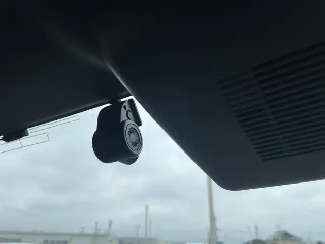 ダイハツ タフト G ターボ 大阪府 2020(令2)年 5.6万km フォレストカーキメタリック (株)IDOMが運営する【じしゃロン堺店】の自社ローン専用車両になります。/こちらは現金またはオートローンご利用時の価格です。自社ローンご希望の方は別途その旨お申付け下さい/パノラマフール