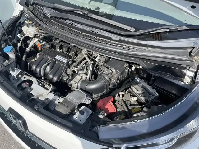 ホンダ フリード ハイブリット G ホンダセンシング 神奈川県 2020(令2)年 3.8万km プラチナホワイトパール MC後モデル/Cパッケージ/ワンオーナー/純正９インチナビＴＶ/（ＤＶＤ／Ｂｌｕｅｔｏｏｔｈ／ＳＤ／ＨＤＭＩ）/純正１１．６インチ後席モニター/(VM-185EN)/両側パワースライドドア/ACC(アダプティブクルーズコントロール)/LKAS（車線維持支援システム）/アクティブコーナリングライト/バックカメラ/純正LEDヘッド&フォグライト　/純正エンジンスターター/(RS-16Jシリーズ)/オートリトラミラー/ビルトインETC/R3/4/5/6点検記録